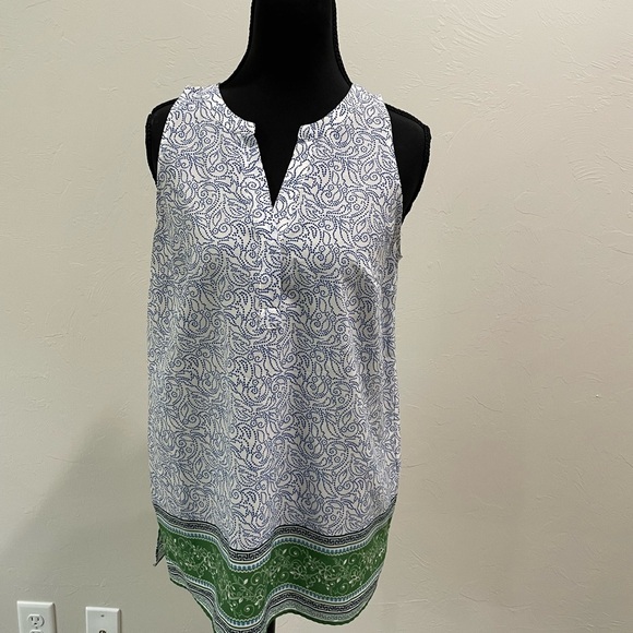 Dalia sleeveless top size small. Beautiful floral 
lightweight fabric. - Picture 1 of 6